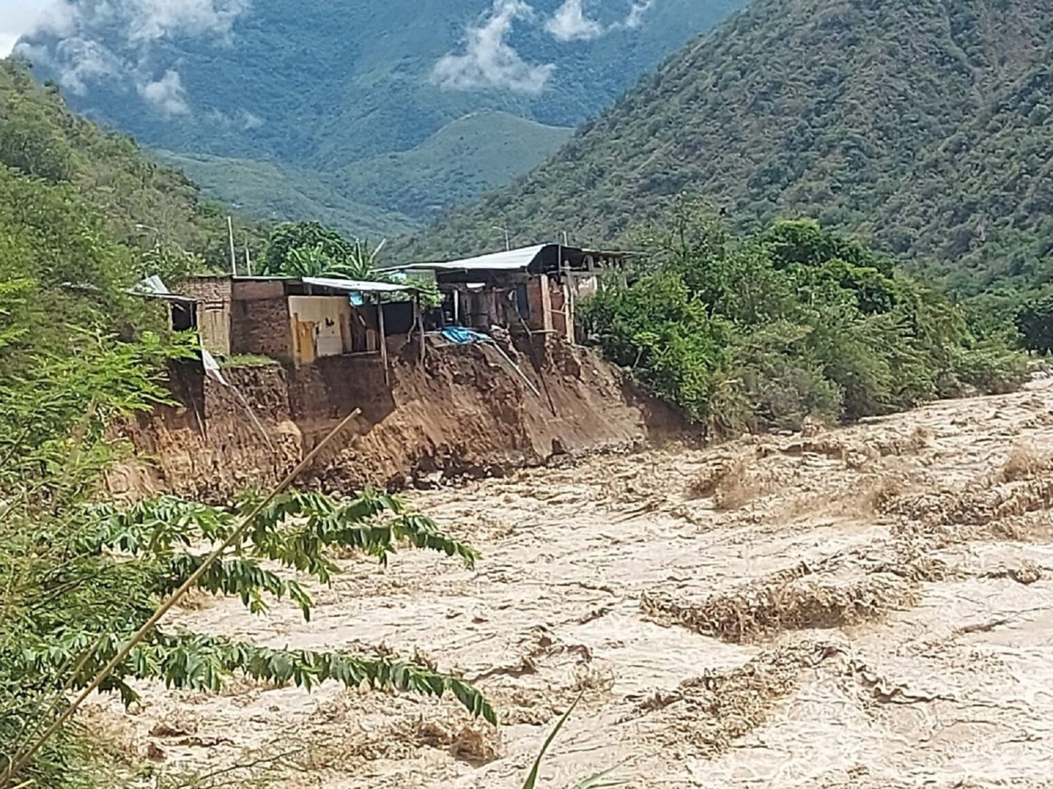 Incrementan a 81 los distritos declarados en emergencia por lluvias en ...